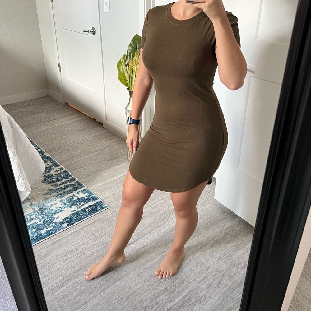 Olive Small T-shirt dress